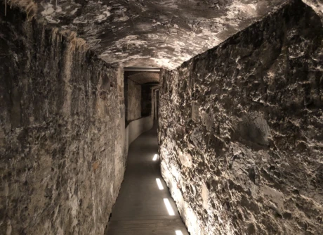 Nidarosdomens kjeller og krypt Nidarosdomens kjeller og krypt