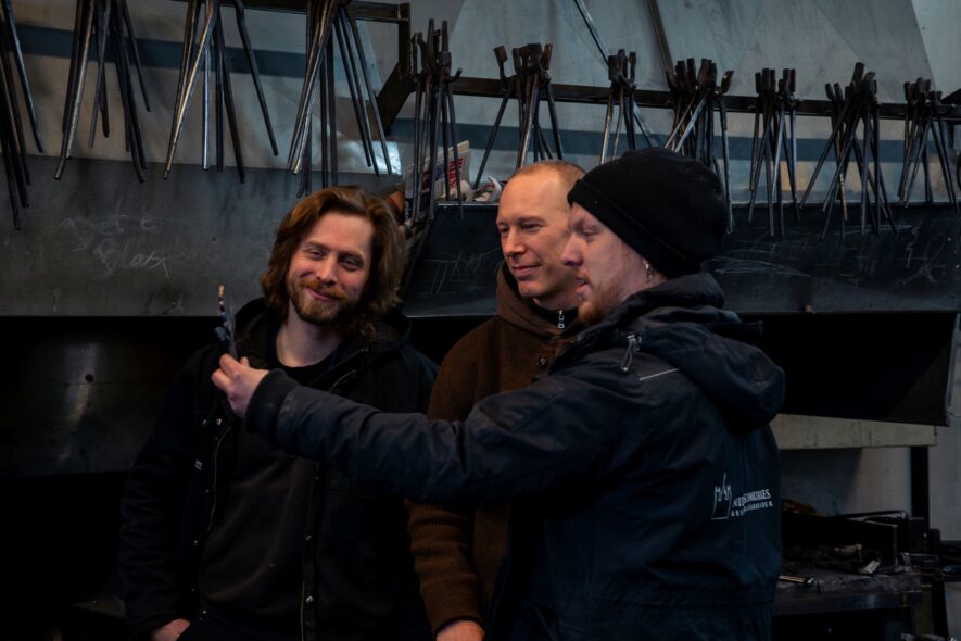 Fredrik i verkstedene foto Elisa Kartum 23 1