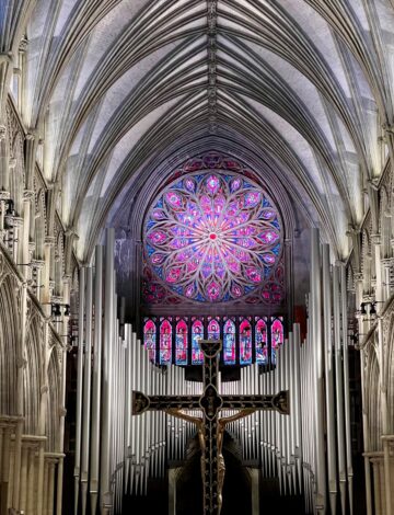 Rosevinduet med kors Rosevinduet med kors